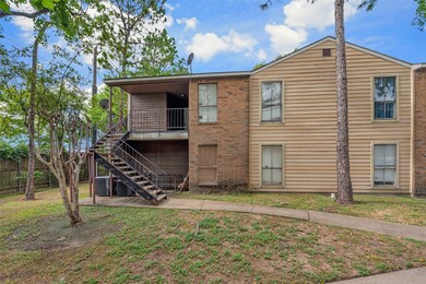 7200 T C Jester Blvd, Houston, TX 77088 - photo 3