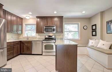 4441 Rockcrest Dr, Fairfax, VA 22032 - photo 2