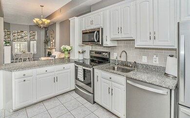 693 E 8th St unit 1, Boston, MA 02127 - photo 2