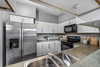 18930 Bothell Everett Hwy unit G-102, Bothell, WA 98012 - photo 5