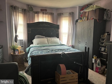 10 Cliff St, Trenton, NJ 08611 - photo 5