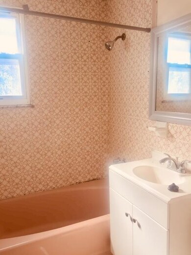 45 Henry St unit 2, Jersey City, NJ 07306 - photo 6