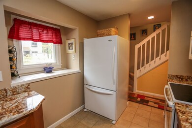 189 Coburn Woods, Nashua, NH 03063 - photo 7