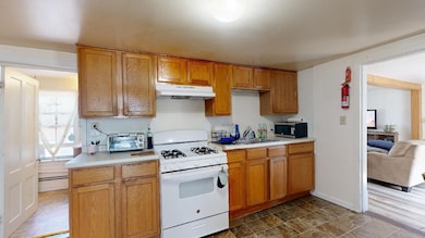 93 Walnut St unit 5&6, Burlington, VT 05401 - photo 2