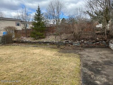 180 S Kingsboro Ave, Gloversville, NY 12078 - photo 4