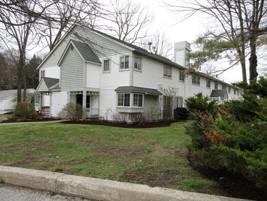 44 Winding Brook Dr, South Burlington, VT 05403 - photo 6