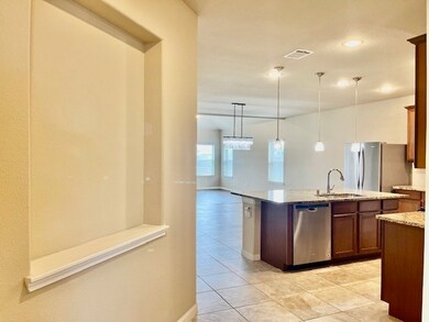 19727 Whistle Creek Ln, Cypress, TX 77433 - photo 2