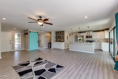 17203 N Palo Verde Dr, Sun City, AZ 85373 - photo 5