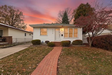 4472 Raymond Ave, Dearborn Heights, MI 48125 - photo 2