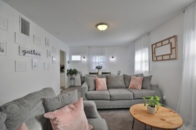 1047 S Ashburton Rd, Columbus, OH 43227 - photo 6