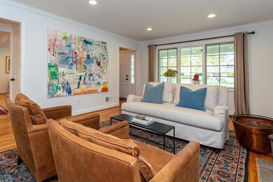 2561_Camden_Rd_19_of_44_-14