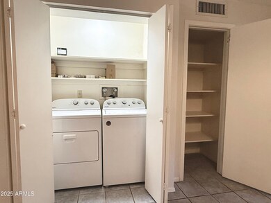 2206 N 25th St, Phoenix, AZ 85008 - photo 6