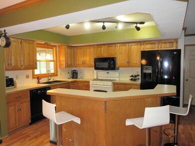 Great open kitchen