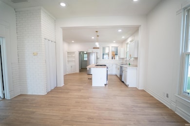 821 N Armstrong St, Kokomo, IN 46901 - photo 5