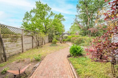 427 Columbia St, Houston, TX 77007 - photo 4