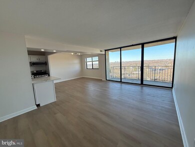 Presidential Towers unit 1722, Adelphi, MD 20783 - photo 2