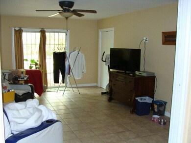 325 W Jones Ave unit 8, Pharr, TX 78577 - photo 4