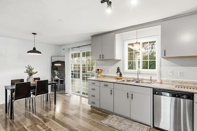 775 Garfield St, Medford, OR 97501 - photo 7