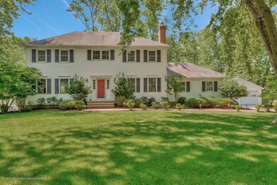 17 Algonquin Rd Holmdel NJ-large-002-001