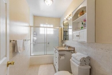 5 Northboro St unit 2, Worcester, MA 01604 - photo 7