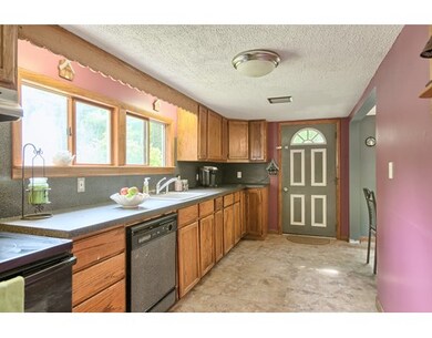 199 Columbia Ave, Fitchburg, MA 01420 - photo 6