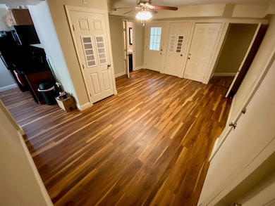 3711 Vineland Dr unit B, Austin, TX 78722 - photo 5