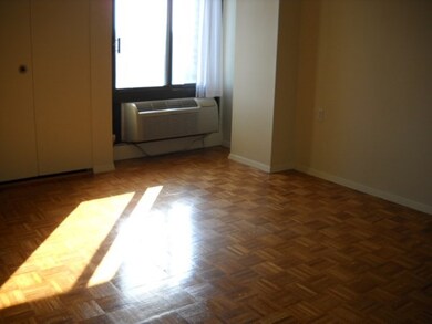1105 Massachusetts Ave unit 6E, Cambridge, MA 02138 - photo 7