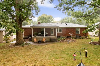 1330 Miller Ln, New Albany, IN 47150 - photo 6