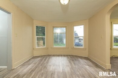 1804 W 5th St, Davenport, IA 52802 - photo 7