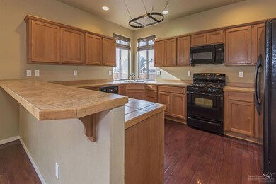 21159 Clairaway Ave, Bend, OR 97702 - photo 4