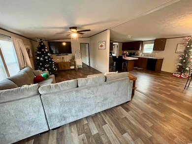 819 Loop Cir, Longs, SC 29568 - photo 4