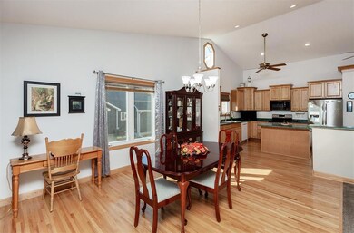 5113 SE 27th St, Des Moines, IA 50320 - photo 5