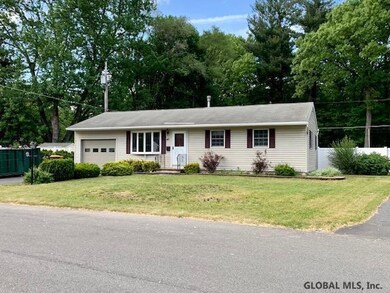 47 Mildred Ln, Latham, NY 12110 - photo 2