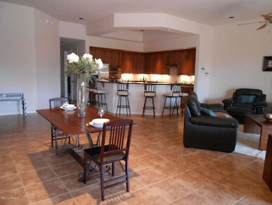GREAT ROOM/DINING ROOM