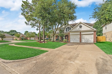 8903 Path Green Dr, Houston, TX 77095 - photo 3