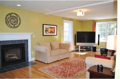 7 Richard Way, Littleton, MA 01460 - photo 3