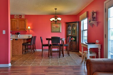520 Helm Ln, Mount Washington, KY 40047 - photo 7