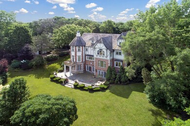 Exterior Facing Lake