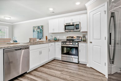 215 Central Creek Dr unit Lot 7, Goose Creek, SC 29445 - photo 6