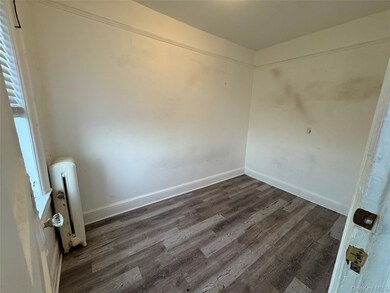 3307 Junction Blvd unit 3, Jackson Heights, NY 11372 - photo 4