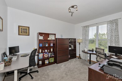 4 Lake Cornish Ct, Algonquin, IL 60102 - photo 4