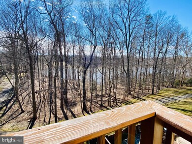 9003 Daum Ct, Springfield, VA 22153 - photo 4