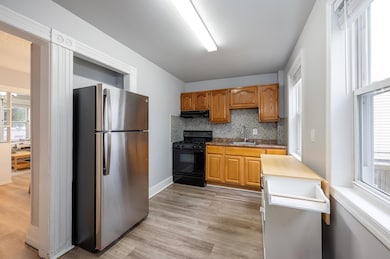 233 Bidwell Ave, Jersey City, NJ 07305 - photo 5