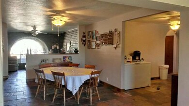 Dining room 3