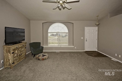 1201 W Teton Ave, Nampa, ID 83686 - photo 3