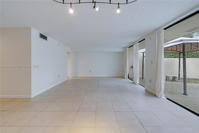 7827 SW 106th Cir unit 7827, Miami, FL 33173 - photo 4