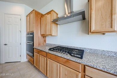 24885 N 170th Dr, Surprise, AZ 85387 - photo 3