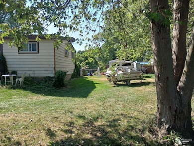 3376 Navarre St, Monroe, MI 48161 - photo 2