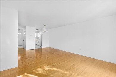 735 Willett Ave unit 802, Riverside, RI 02915 - photo 6