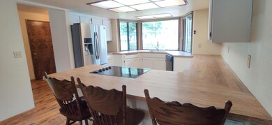 1340 Pleasant Valley Rd, Merlin, OR 97532 - photo 5